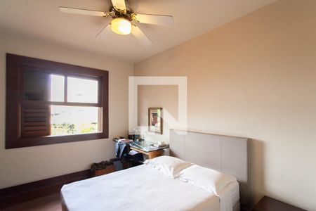 Quarto 1 de casa para alugar com 4 quartos, 896m² em Pampulha, Belo Horizonte