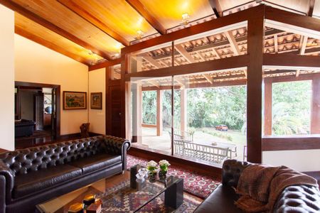 Sala 1 de casa para alugar com 4 quartos, 896m² em Pampulha, Belo Horizonte