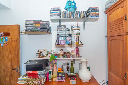 Quarto 1 de apartamento para alugar com 2 quartos, 92m² em Cascadura, Rio de Janeiro