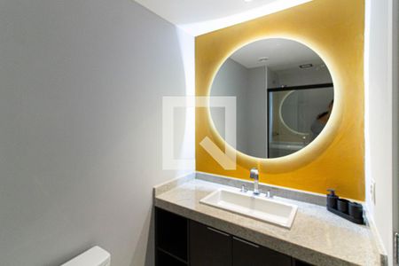 Banheiro de kitnet/studio para alugar com 1 quarto, 25m² em Perdizes, São Paulo