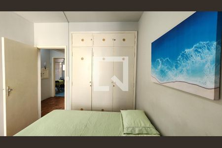 Quarto 1 - Armários de apartamento para alugar com 2 quartos, 112m² em Gonzaga, Santos