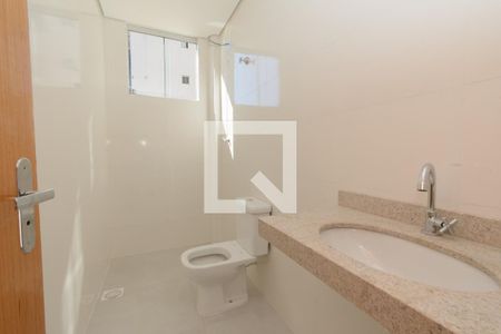 Banheiro Suíte de apartamento à venda com 2 quartos, 131m² em Novo Riacho, Contagem