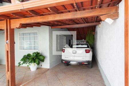 Garagem de casa à venda com 3 quartos, 280m² em Santa Monica, Belo Horizonte