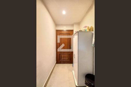 Porta de Serviço de apartamento à venda com 3 quartos, 116m² em Jardim das Paineiras, Campinas