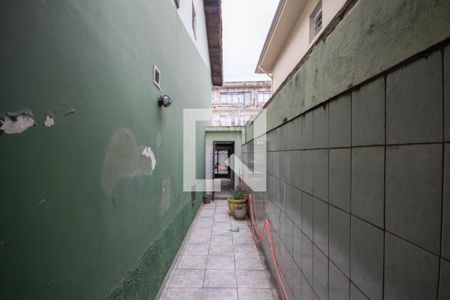 Quintal de casa à venda com 3 quartos, 140m² em Vila Constança, São Paulo