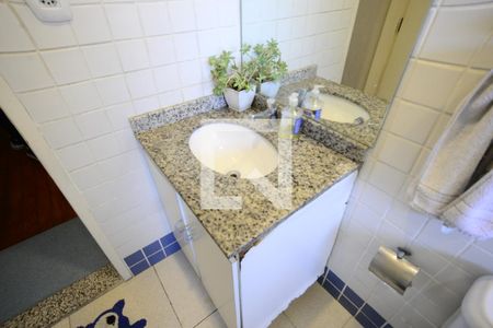 Suíte Banheiro de casa para alugar com 4 quartos, 240m² em Aclimação, São Paulo