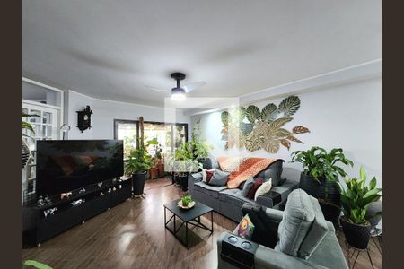 Sala de apartamento à venda com 3 quartos, 161m² em Vila Nova Conceição, São Paulo