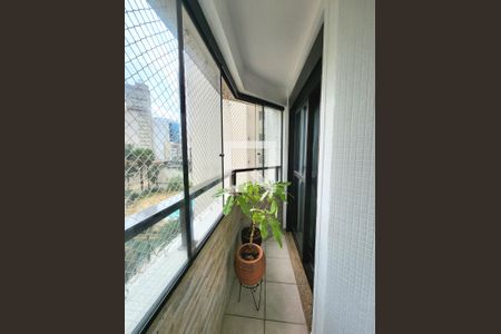 Varanda da Suíte 2 de apartamento à venda com 3 quartos, 161m² em Vila Nova Conceição, São Paulo