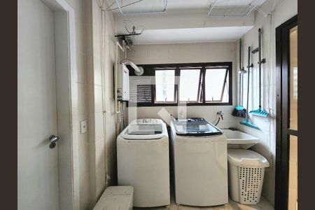 Área de Serviço de apartamento à venda com 3 quartos, 161m² em Vila Nova Conceição, São Paulo