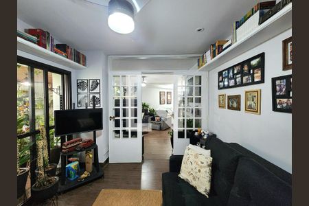 Sala de apartamento à venda com 3 quartos, 161m² em Vila Nova Conceição, São Paulo
