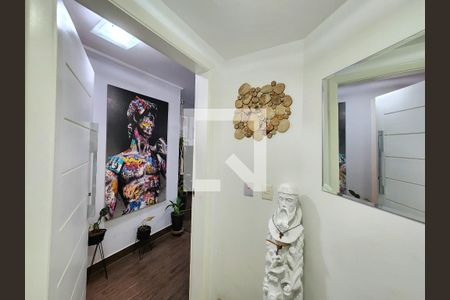 Hall de entrada de apartamento à venda com 3 quartos, 161m² em Vila Nova Conceição, São Paulo