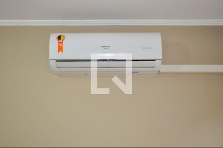 Ar condicionado  de apartamento à venda com 2 quartos, 87m² em Vila Assunção, Porto Alegre