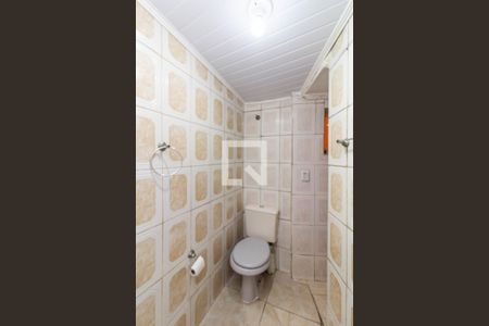 Banheiro de casa para alugar com 1 quarto, 55m² em Vila Jacuí, São Paulo