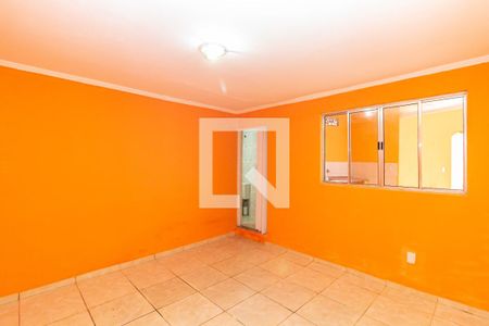 Quarto 1 de casa para alugar com 1 quarto, 55m² em Vila Jacuí, São Paulo