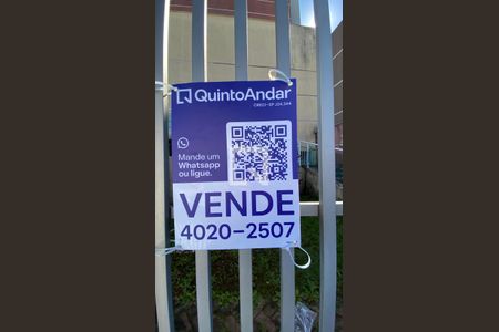 Placa de casa à venda com 3 quartos, 145m² em Vila Londrina, São Paulo