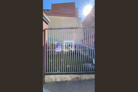 Fachada + placa de casa à venda com 3 quartos, 145m² em Vila Londrina, São Paulo