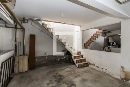 Garagem de casa à venda com 3 quartos, 145m² em Vila Londrina, São Paulo