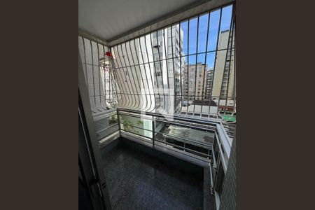 Sacada de apartamento à venda com 3 quartos, 250m² em Icaraí, Niterói