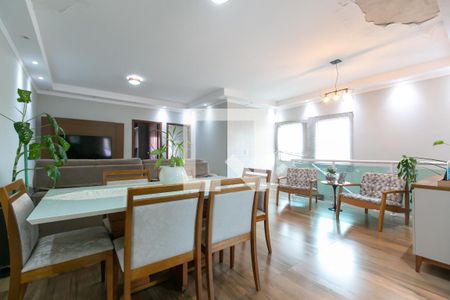 Sala de casa para alugar com 2 quartos, 250m² em Vila Carolina, São Paulo