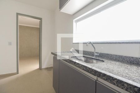 Sala/Cozinha de apartamento para alugar com 1 quarto, 30m² em Vila Esperança, São Paulo