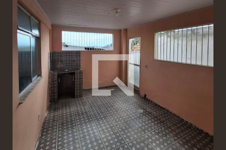 Varanda de casa à venda com 4 quartos, 80m² em Brás de Pina, Rio de Janeiro