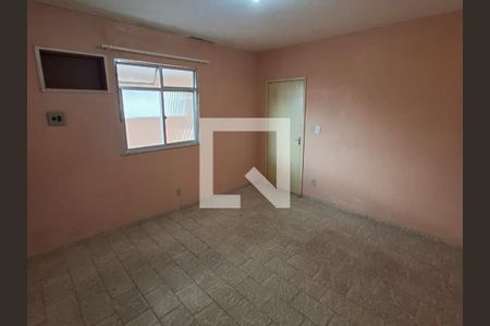 Quarto  de casa à venda com 4 quartos, 80m² em Brás de Pina, Rio de Janeiro
