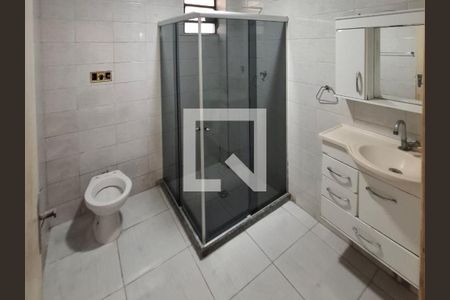 Banheiro  de casa à venda com 4 quartos, 80m² em Brás de Pina, Rio de Janeiro