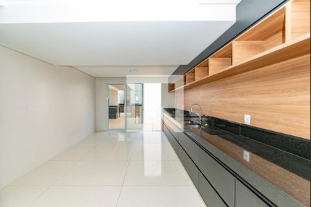 Cozinha de apartamento à venda com 3 quartos, 325m² em Barreiro, Belo Horizonte