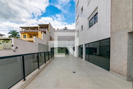 Área comum de apartamento à venda com 3 quartos, 325m² em Barreiro, Belo Horizonte