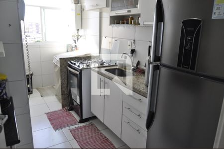 Cozinha  de apartamento à venda com 3 quartos, 70m² em Engenho de Dentro, Rio de Janeiro