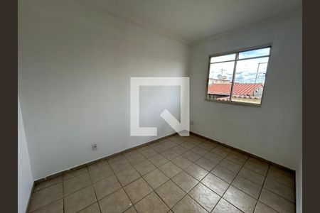 Apartamento à venda com 2 quartos, 40m² em Califórnia, Belo Horizonte