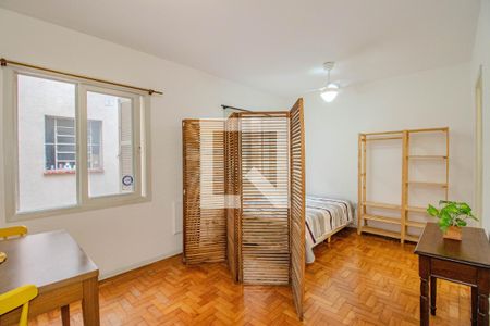 Sala de kitnet/studio à venda com 1 quarto, 29m² em Independência, Porto Alegre