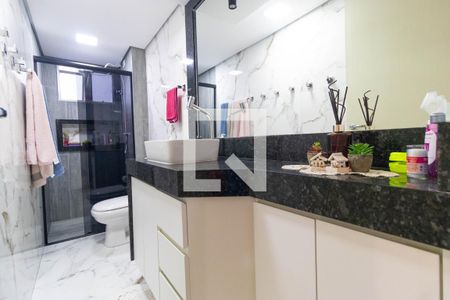 Banheiro de apartamento à venda com 3 quartos, 77m² em Conjunto Residencial Souza Queiroz, Campinas