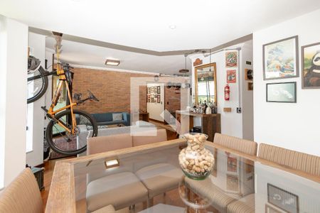 Sala de apartamento à venda com 3 quartos, 140m² em Brooklin, São Paulo