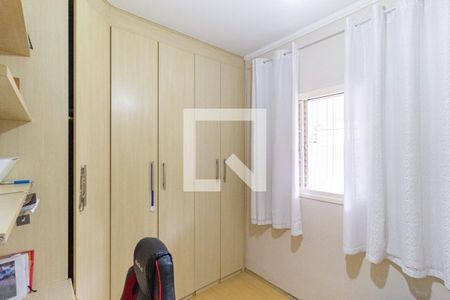 Quarto 2 de casa à venda com 3 quartos, 247m² em Jardim Roberto, Osasco