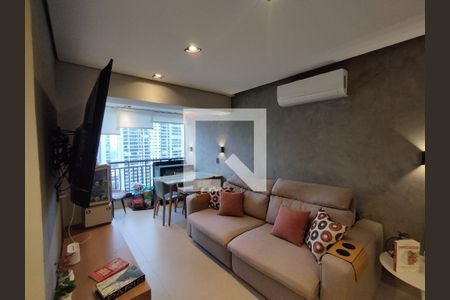 Sala de apartamento para alugar com 2 quartos, 55m² em Vila Nair, São Paulo