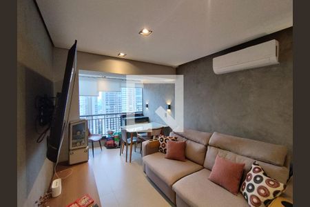 Sala de apartamento para alugar com 2 quartos, 55m² em Vila Nair, São Paulo