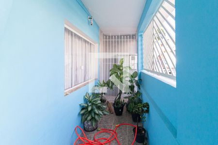 Hall de entrada de casa à venda com 2 quartos, 210m² em Jardim das Flores, Osasco
