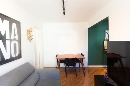Sala de apartamento para alugar com 1 quarto, 55m² em Indianópolis, São Paulo