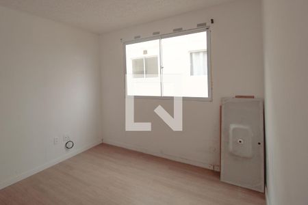 Sala de apartamento para alugar com 2 quartos, 42m² em Rubem Berta, Porto Alegre