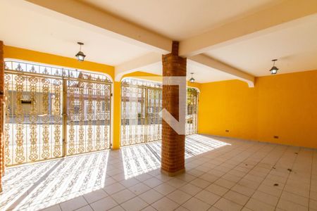 Garagem de casa à venda com 3 quartos, 195m² em Jardim Rossi, Guarulhos