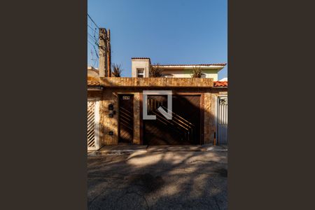 Fachada de casa à venda com 3 quartos, 240m² em Vila Isolina Mazzei, São Paulo