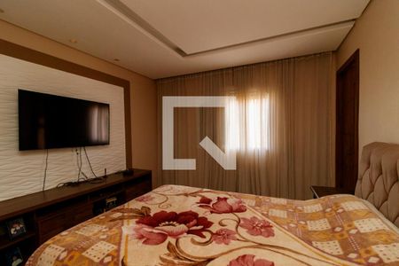 Suíte de casa à venda com 3 quartos, 240m² em Vila Isolina Mazzei, São Paulo