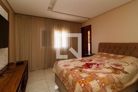 Suíte de casa à venda com 3 quartos, 240m² em Vila Isolina Mazzei, São Paulo