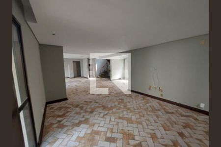 Apartamento à venda com 4 quartos, 220m² em Vila Suzana, São Paulo