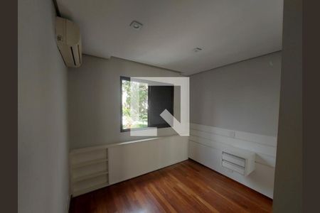 Apartamento à venda com 4 quartos, 220m² em Vila Suzana, São Paulo