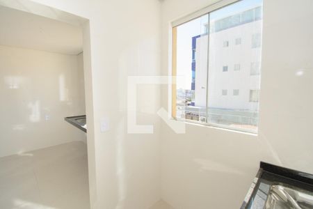 Área de Serviço de apartamento à venda com 2 quartos, 62m² em Novo Riacho, Contagem