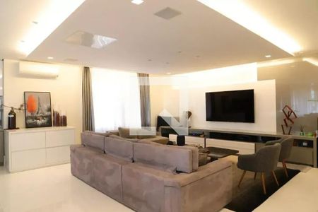 Apartamento à venda com 4 quartos, 300m² em Higienópolis, São Paulo