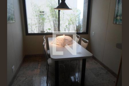 Apartamento à venda com 3 quartos, 265m² em Vila Morumbi, São Paulo