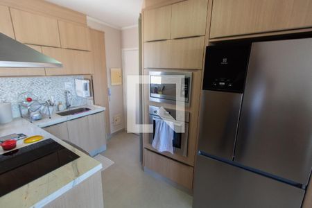 Cozinha de apartamento para alugar com 3 quartos, 140m² em Parque dos Pomares, Campinas